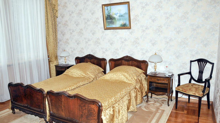 Спальня 2 местного, 3 комнатного, Люкса в санатории Красные камни в Кисловодске