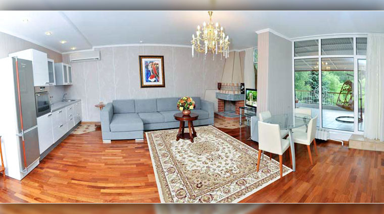 2 местные, 3 комнатные, Апартаменты с террасой в Отдых в санатории Вилла Арнест. Кисловодск