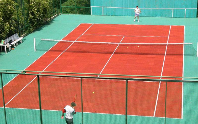 Фотография теннисного корта в санатории Красные камни в Кисловодске