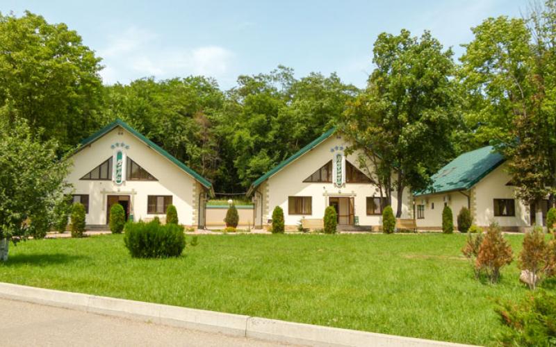 Спальные корпуса санатория Вилла Арнест в городе Кисловодск